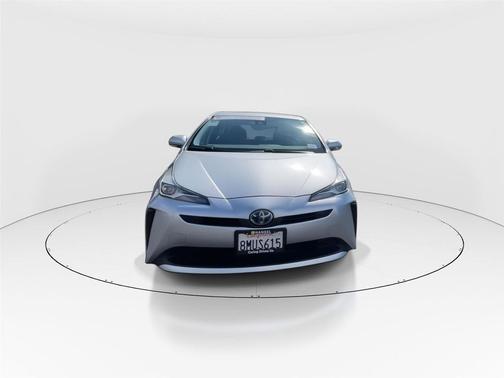 2019 Toyota Prius LE