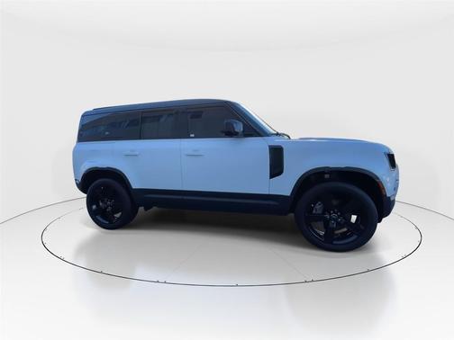 2023 Land Rover Defender 110 S