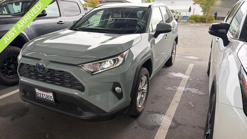 2021 Toyota RAV4 Hybrid XLE