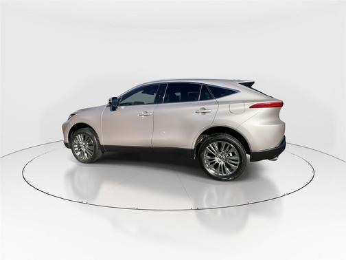 2023 Toyota Venza XLE