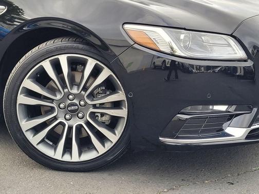 2018 Lincoln Continental Reserve