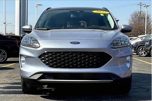 2022 Ford Escape Titanium