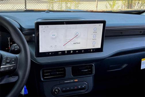 2025 Ford Maverick XL