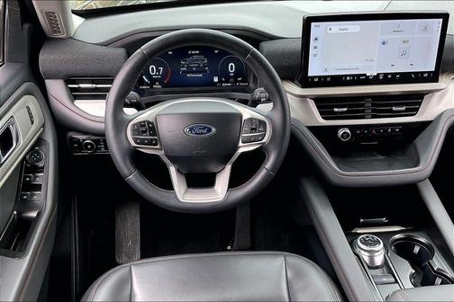 Agate Black Metallic 2025 Ford Explorer Active