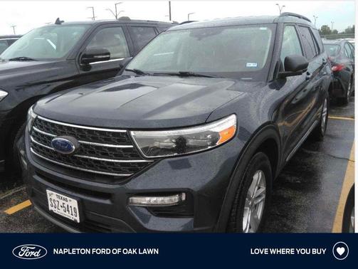 Blue Metallic 2022 Ford Explorer XLT