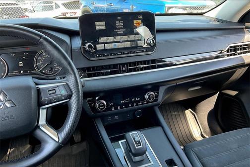 2022 Mitsubishi Outlander SE Launch Edition S-AWC