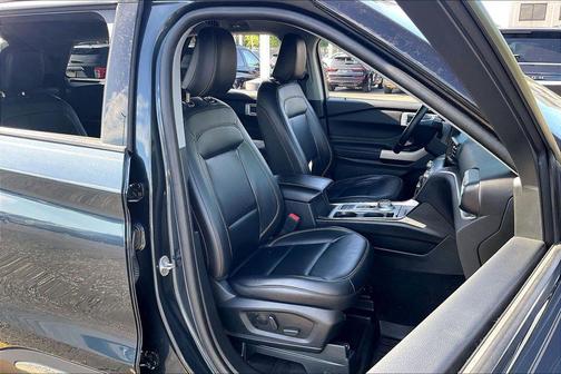 Stone Blue Metallic 2023 Ford Explorer XLT