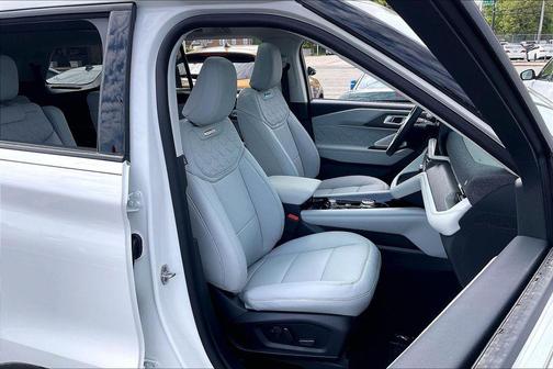 White 2026 Ford Explorer Platinum