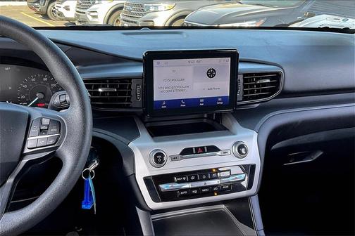2022 Ford Explorer Base