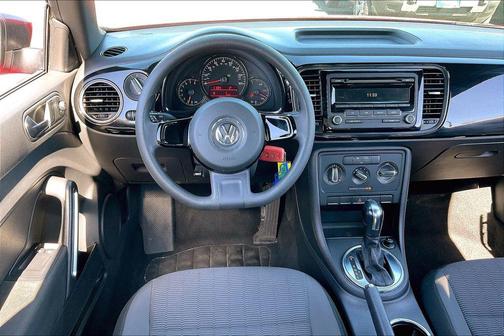 2012 Volkswagen Beetle Base