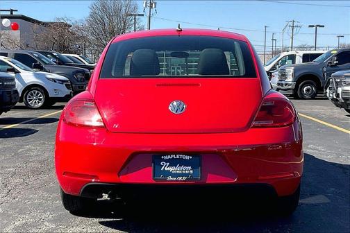 2012 Volkswagen Beetle Base