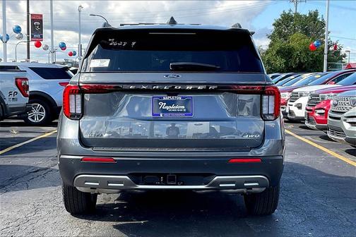 2025 Ford Explorer Active