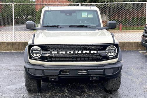 Desert Sand 2026 Ford Bronco Big Bend