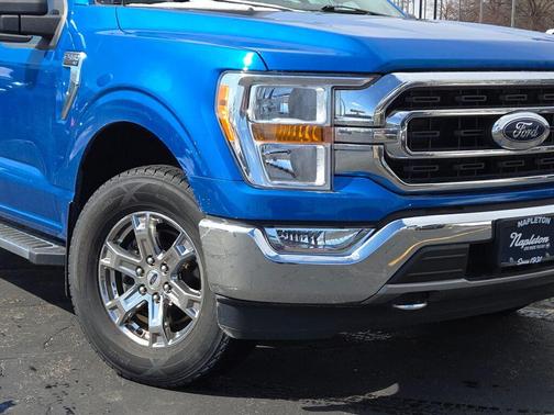 Velocity Blue Metallic 2021 Ford F-150 XLT