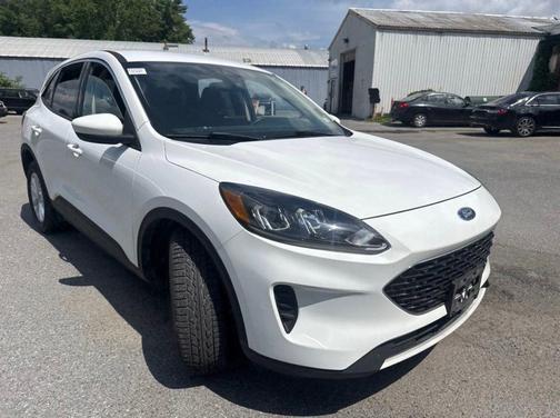 Oxford White 2020 Ford Escape SE