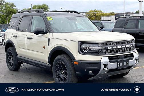 Desert Sand 2025 Ford Bronco Sport Badlands