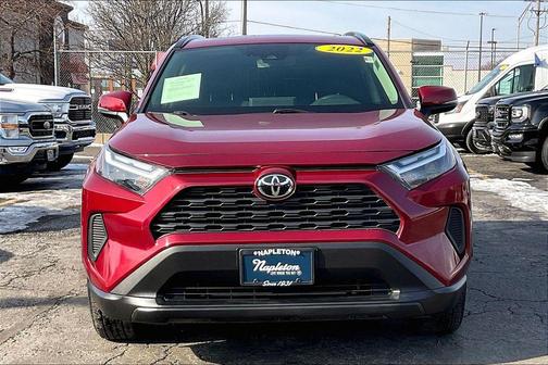 2022 Toyota RAV4 XLE