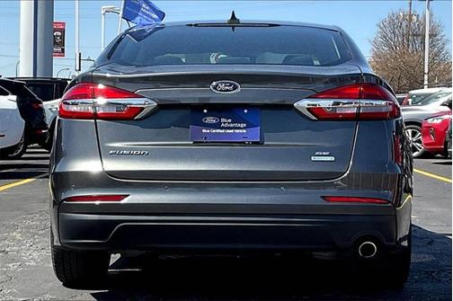 2020 Ford Fusion SE