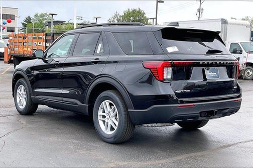 Agate Black Metallic 2026 Ford Explorer Active