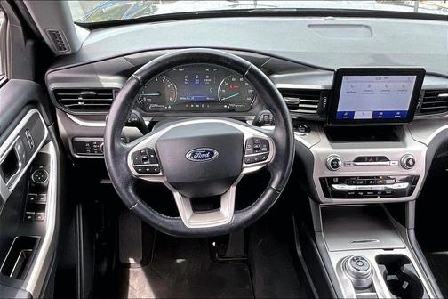 Carbonized Gray Metallic 2021 Ford Explorer XLT