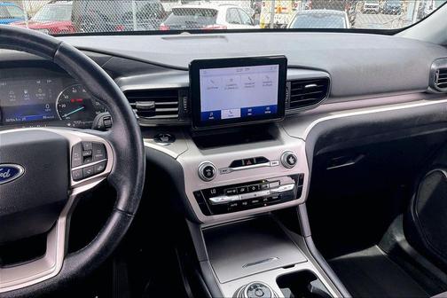 Carbonized Gray Metallic 2021 Ford Explorer XLT