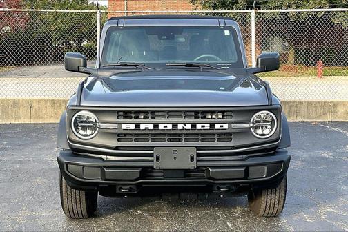 Carbonized Gray Metallic 2025 Ford Bronco Base