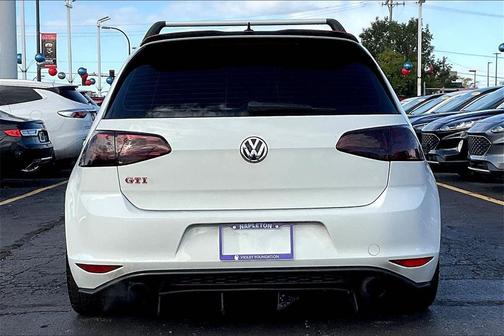 2017 Volkswagen Golf GTI 2.0T S 4-Door