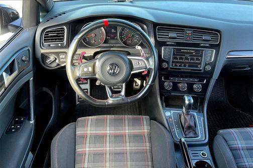 2017 Volkswagen Golf GTI 2.0T S 4-Door