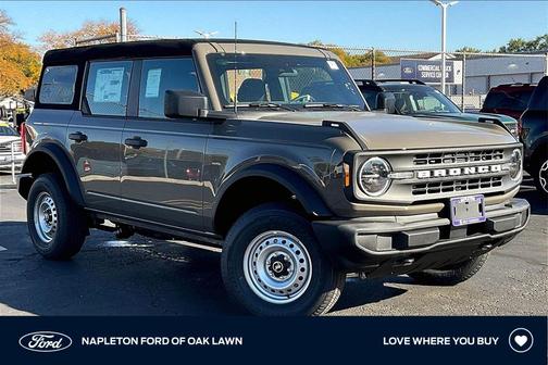 2025 Ford Bronco Base