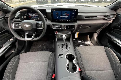 2025 Ford Mustang EcoBoost