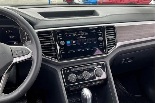 2023 Volkswagen Atlas 3.6L SE w/Technology