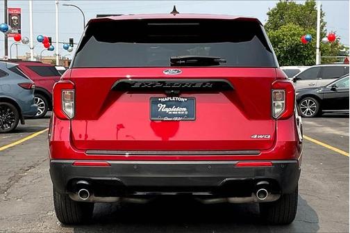 2022 Ford Explorer ST-Line