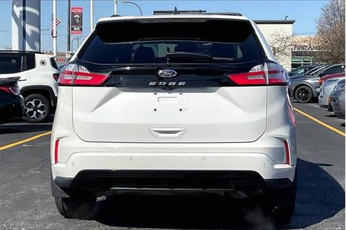 2022 Ford Edge ST Line