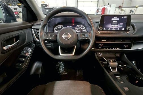 Super Black 2023 Nissan Rogue SV
