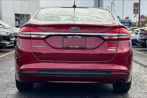 2017 Ford Fusion SE