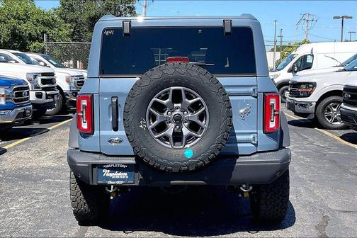 Gray Metallic 2025 Ford Bronco Badlands
