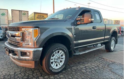 2017 Ford F-250 XLT