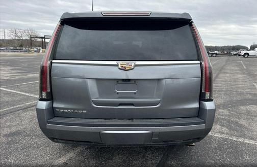 2019 Cadillac Escalade Platinum