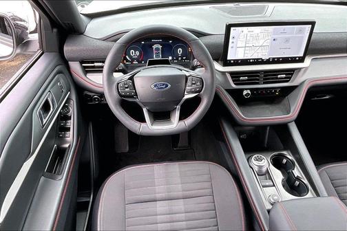 White Metallic 2026 Ford Explorer ST-Line