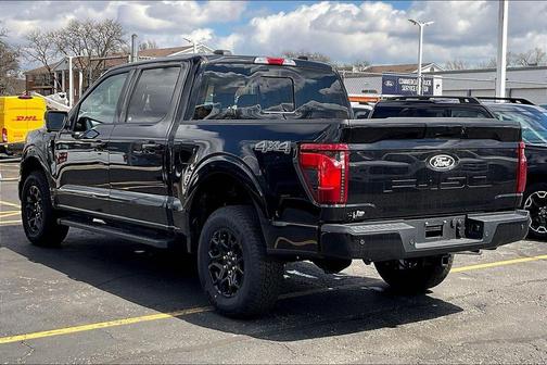 Agate Black Metallic 2026 Ford F-150 XLT