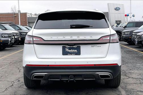 2020 Lincoln Nautilus Reserve