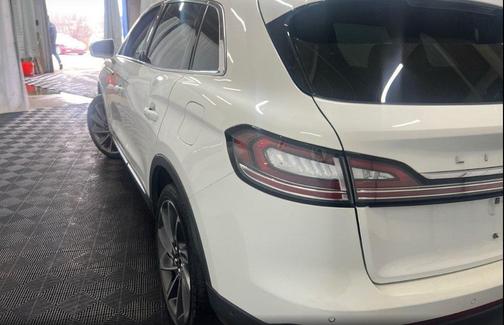 2020 Lincoln Nautilus Reserve