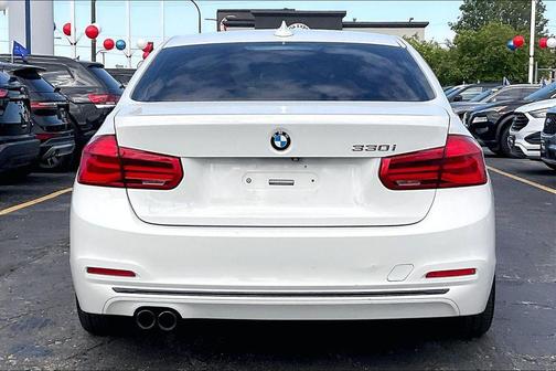 Alpine White 2018 BMW 330 330i