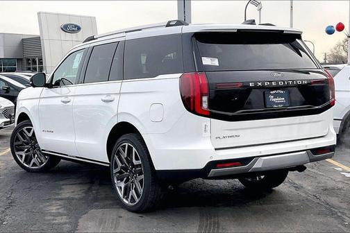 2025 Ford Expedition Platinum
