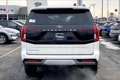 2025 Ford Expedition Platinum