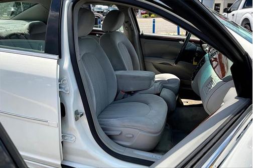 2011 Buick Lucerne CX
