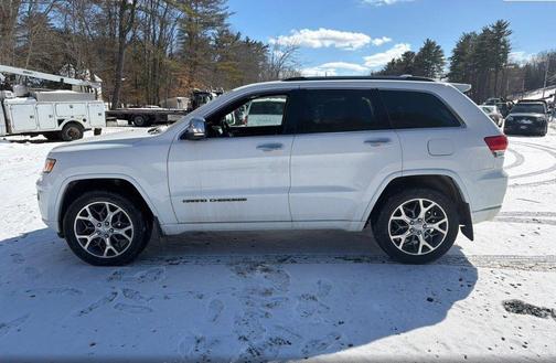 2021 Jeep Grand Cherokee Overland