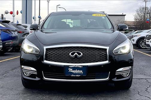 2019 INFINITI Q70 3.7X LUXE