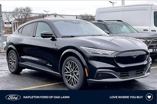 2025 Ford Mustang Mach-E Premium