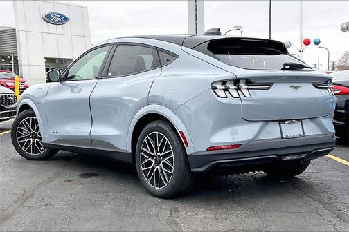 2025 Ford Mustang Mach-E Premium